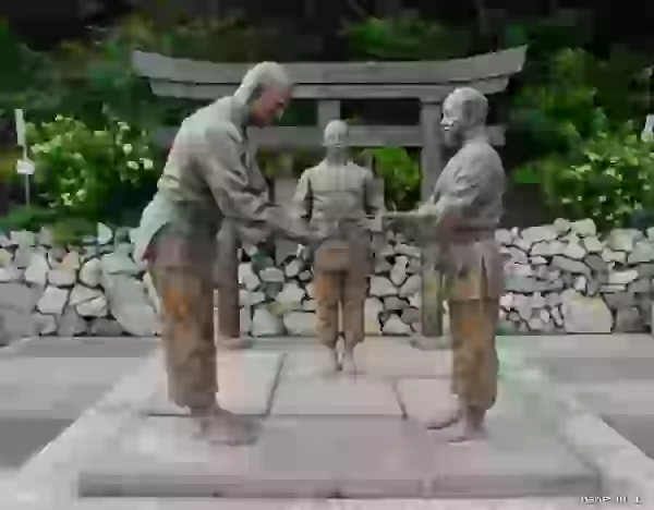 Памятник основателю дзюдо в России