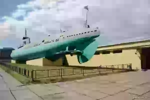 Submarine Museum D-2 Narodovolets photo - Museums