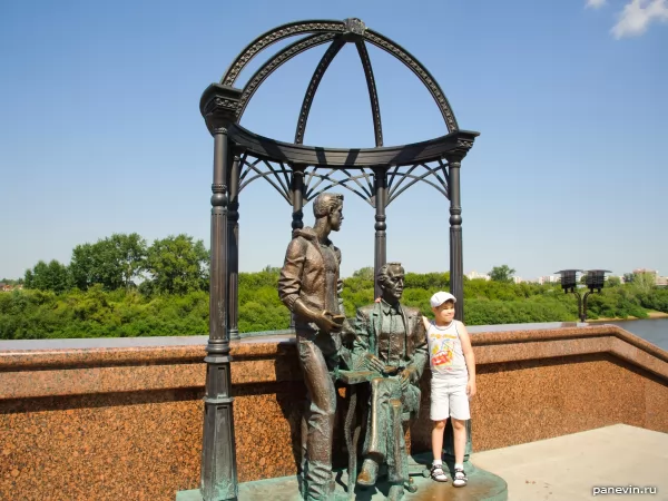 Sculpture "Students of the XIX century"