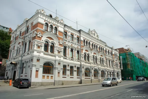 Владивостокский почтамт