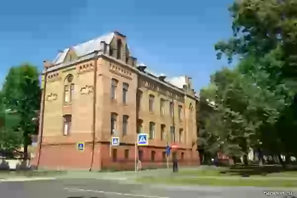 The building of the former Alexandrinsky women`s shelter photo - St.-Petersburg